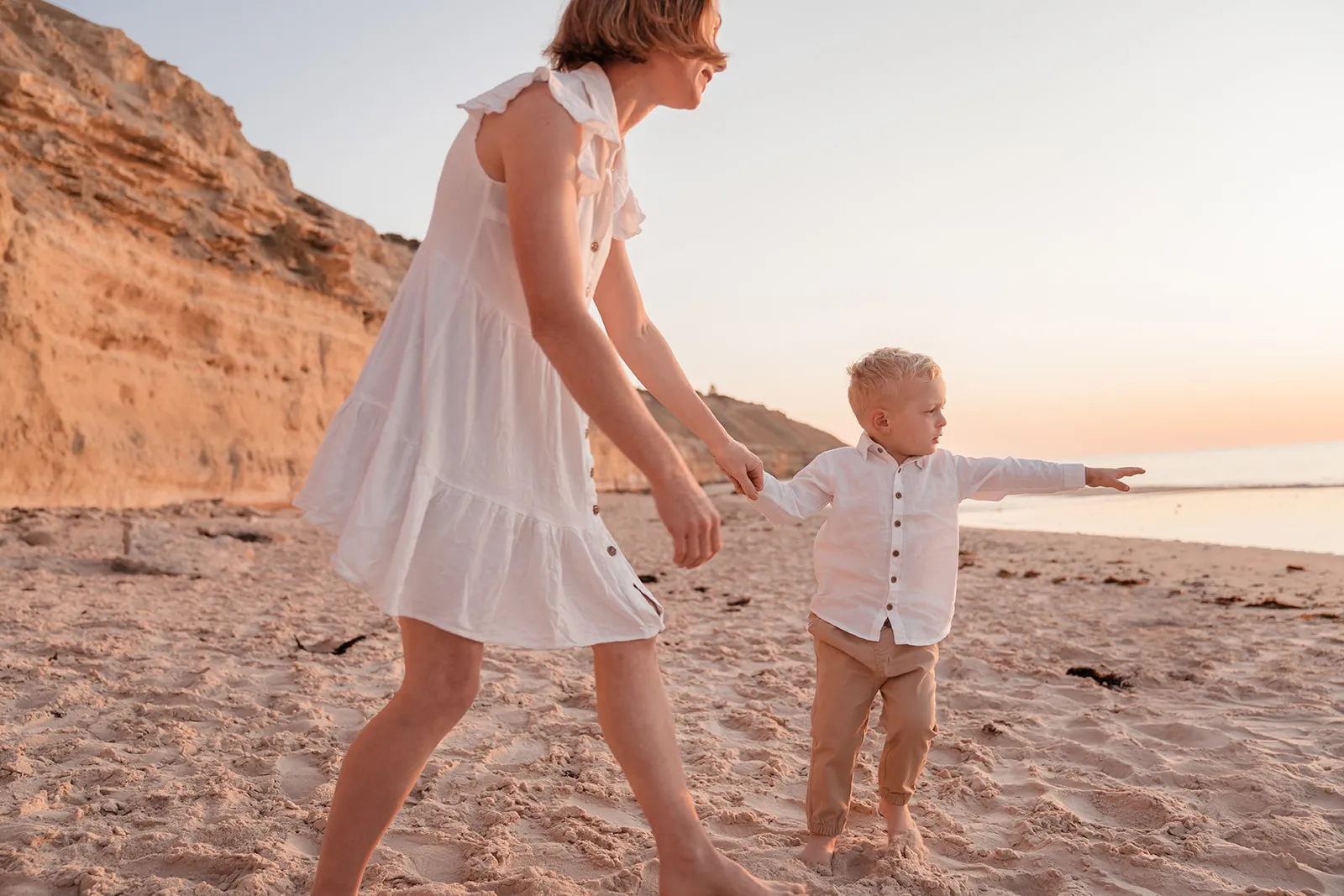 Natural light family photograph by Amy Parkes, Victor Harbor & the Fleurieu Peninsula