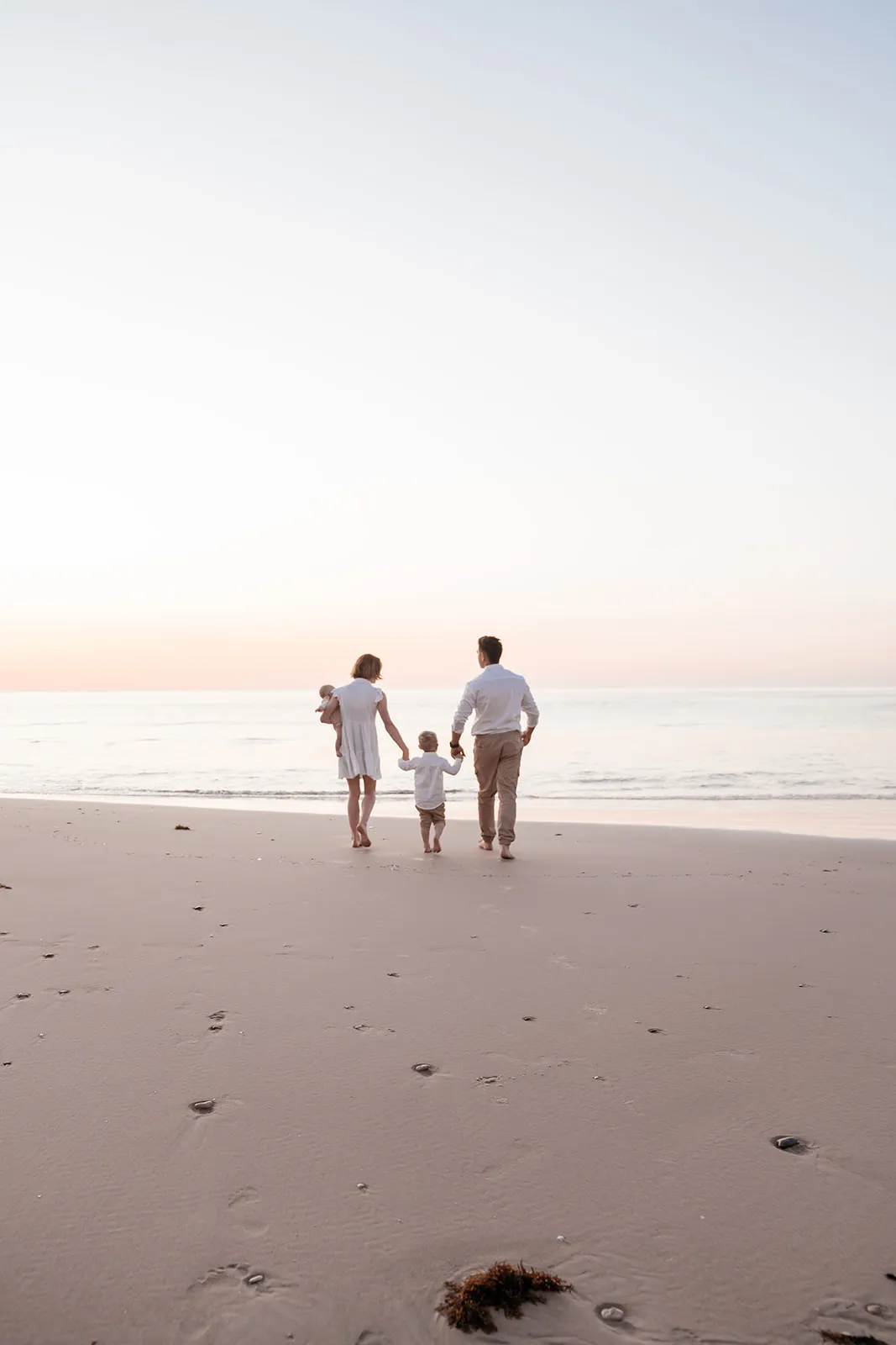 Natural light family photograph by Amy Parkes, Victor Harbor & the Fleurieu Peninsula